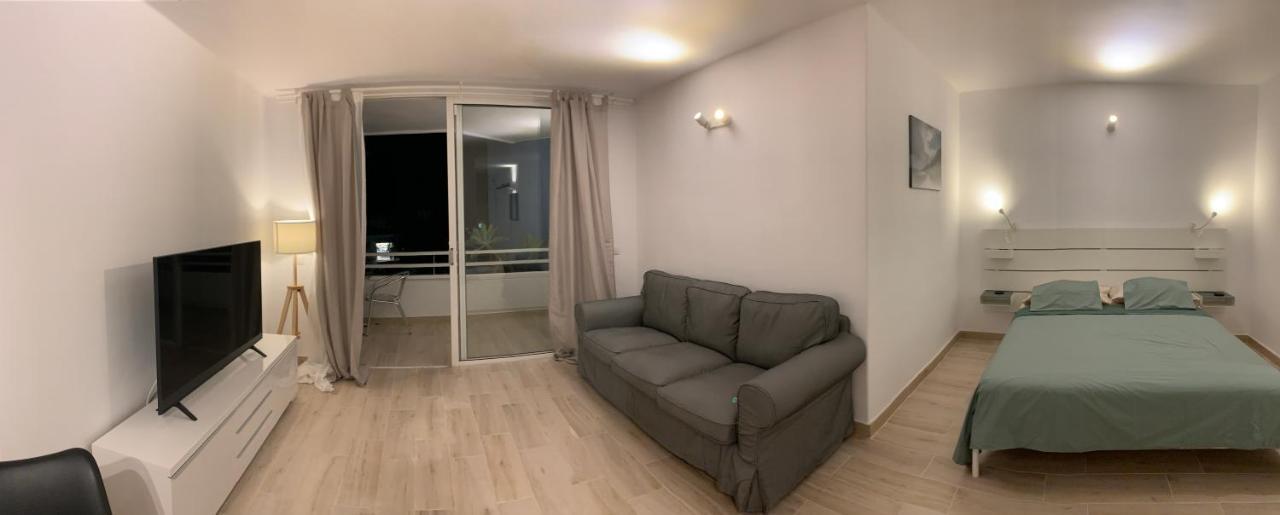 Modern Apartment With Pool In Golf Del Sur ซานมิเกลเดียโบนา ภายนอก รูปภาพ